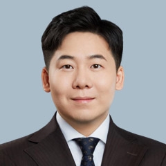 张艺馨-上海毒品案件律师照片展示