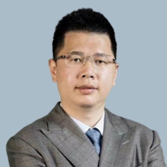 谢向英-上海刑事案件律师照片展示