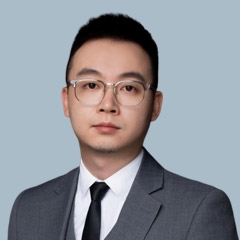 李涛-重庆重大刑事诉讼律师照片展示